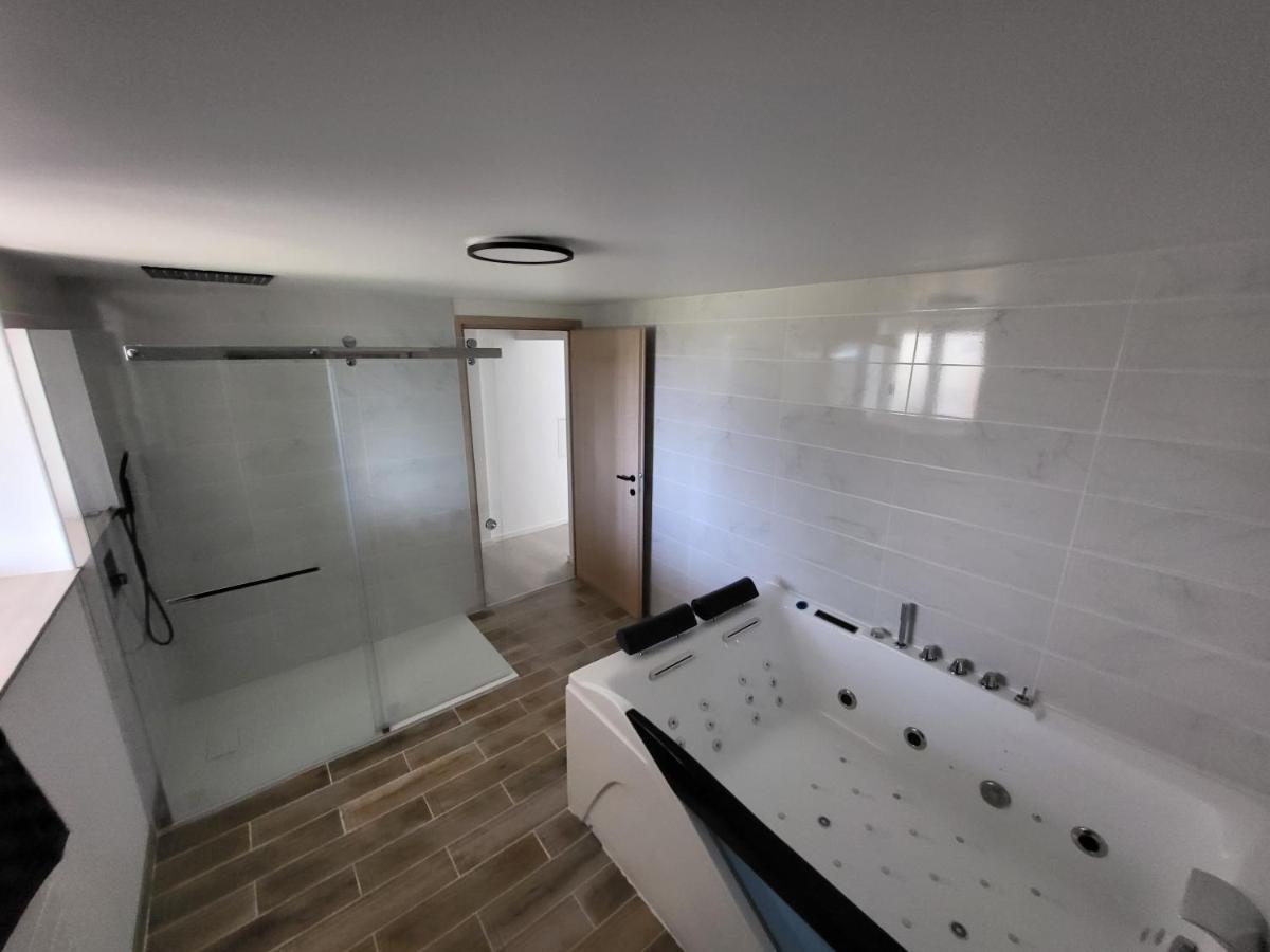 Gites Les Gambes Echenoz-le-Sec Luaran gambar